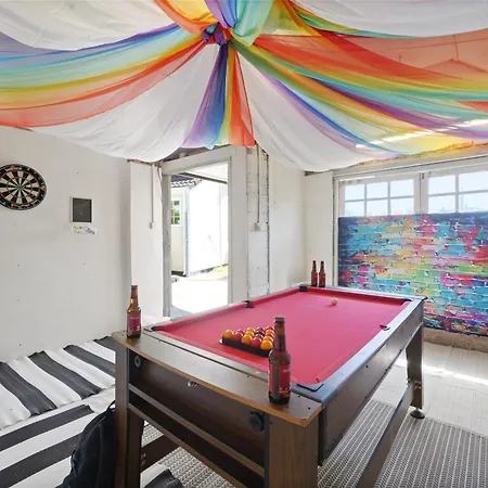 Hotel Heaven In - Games